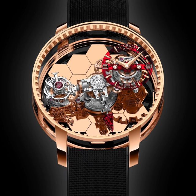 Jacob & Co.'s Astronomia Revolution revolves around its own axis in one minute. The 47 mm case is made of sapphire and gold and the watch is ppwered by an all-new movement, Caliber JCAM48B.

@jacobandco 
#mechanicalwatch 
#luxurywatch 
#astronomy 
#luxurylifestyle
